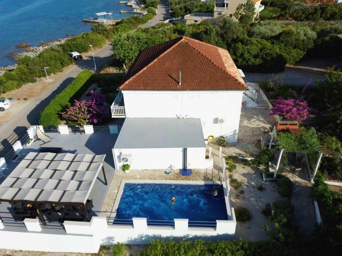 Fei Fei Apartments Račišće 外观 照片