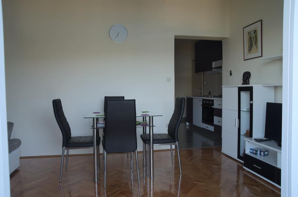 Fei Fei Apartments Račišće 外观 照片